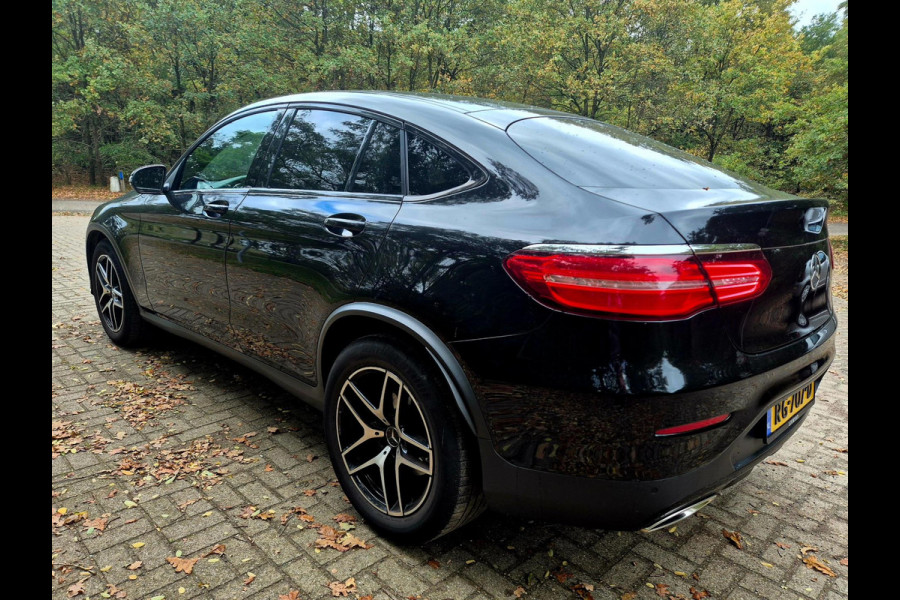 Mercedes-Benz GLC Coupé 250 4MATIC Edition 1 AMG . Leder . Schuifdak Mercedes-Benz GLC Coupé 250 4MATIC Edition 1 AMG . Leder . Schuifdak