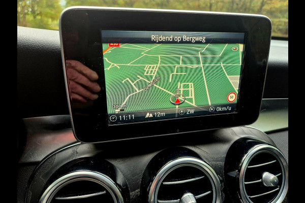 Mercedes-Benz GLC Coupé 250 4MATIC Edition 1 AMG . Leder . Schuifdak Mercedes-Benz GLC Coupé 250 4MATIC Edition 1 AMG . Leder . Schuifdak