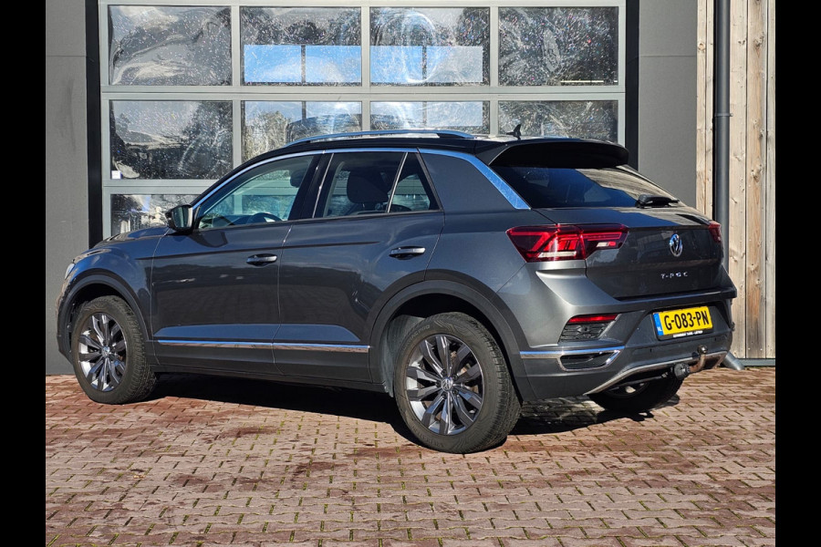 Volkswagen T-Roc 1.5 TSI Sport Business R | Automaat | Trekhaak | Lane Assist | Blind Spot | LED | Navi | ACC | PDC | Winterpakket | Virtual Cockpit  | Volkswagen T-Roc 1.5 TSI Sport Business R | Automaat | Trekhaak | Lane Assist | Blind Spot | LED | Navi | ACC | PDC | Winterpakket | Virtual Cockpit  |