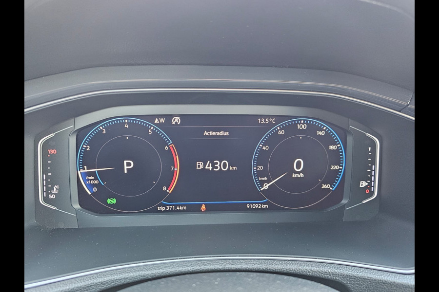 Volkswagen T-Roc 1.5 TSI Sport Business R | Automaat | Trekhaak | Lane Assist | Blind Spot | LED | Navi | ACC | PDC | Winterpakket | Virtual Cockpit  | Volkswagen T-Roc 1.5 TSI Sport Business R | Automaat | Trekhaak | Lane Assist | Blind Spot | LED | Navi | ACC | PDC | Winterpakket | Virtual Cockpit  |