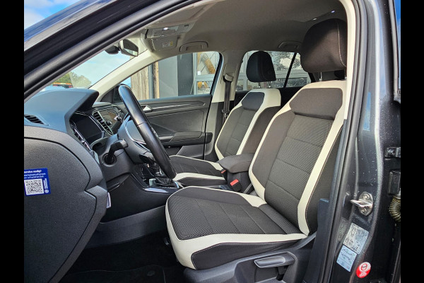 Volkswagen T-Roc 1.5 TSI Sport Business R | Automaat | Trekhaak | Lane Assist | Blind Spot | LED | Navi | ACC | PDC | Winterpakket | Virtual Cockpit  | Volkswagen T-Roc 1.5 TSI Sport Business R | Automaat | Trekhaak | Lane Assist | Blind Spot | LED | Navi | ACC | PDC | Winterpakket | Virtual Cockpit  |