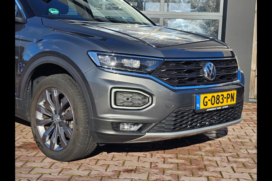 Volkswagen T-Roc 1.5 TSI Sport Business R | Automaat | Trekhaak | Lane Assist | Blind Spot | LED | Navi | ACC | PDC | Winterpakket | Virtual Cockpit  | Volkswagen T-Roc 1.5 TSI Sport Business R | Automaat | Trekhaak | Lane Assist | Blind Spot | LED | Navi | ACC | PDC | Winterpakket | Virtual Cockpit  |