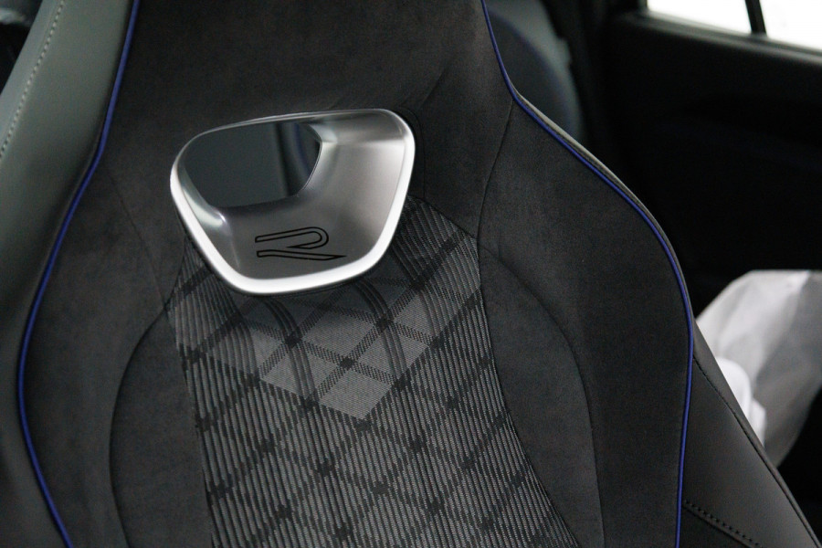 Volkswagen Tayron 1.5 eHybrid R-Line Edition 272 PK | Elec. trekhaak | Panoramadak | Elec. achterklep | 360 graden Camera, Adaptieve Cruise, Travelassistant, IQ light, RIJKLAARPRIJS Volkswagen Tayron 1.5 eHybrid R-Line Edition 272 PK | Elec. trekhaak | Panoramadak | Elec. achterklep | 360 graden Camera, Adaptieve Cruise, Travelassistant, IQ light, RIJKLAARPRIJS