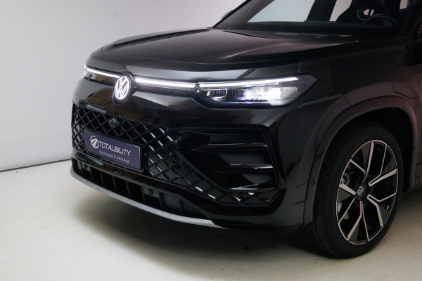 Volkswagen Tayron 1.5 eHybrid R-Line Edition 272 PK | Elec. trekhaak | Panoramadak | Elec. achterklep | 360 graden Camera, Adaptieve Cruise, Travelassistant, IQ light, RIJKLAARPRIJS Volkswagen Tayron 1.5 eHybrid R-Line Edition 272 PK | Elec. trekhaak | Panoramadak | Elec. achterklep | 360 graden Camera, Adaptieve Cruise, Travelassistant, IQ light, RIJKLAARPRIJS