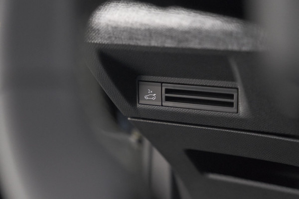 Peugeot 5008 HYbrid 145 e-DCS6 GT | Panoramadak | Camera | Elektrische Achterklep | Adaptieve Cruise Control