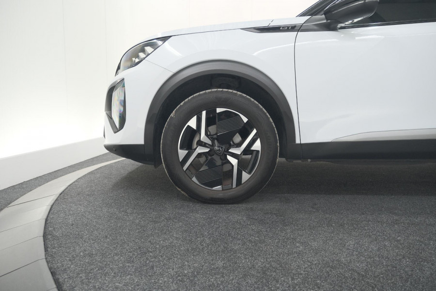 Peugeot 2008 PureTech 130 EAT8 GT | Camera | Apple Carplay | Parkeersensoren Peugeot 2008 PureTech 130 EAT8 GT | Camera | Apple Carplay | Parkeersensoren