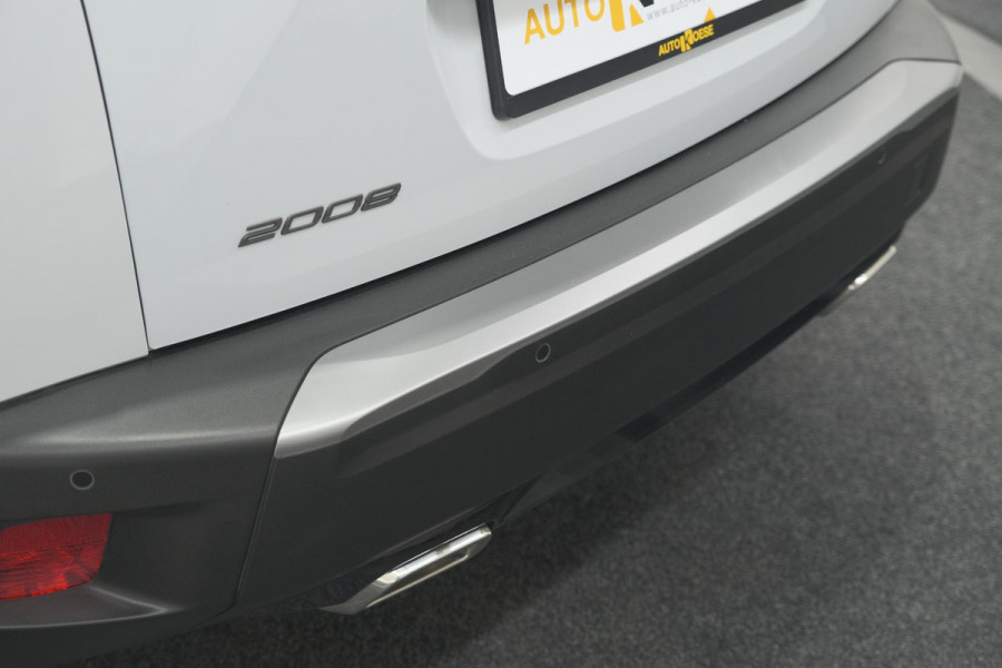 Peugeot 2008 PureTech 130 EAT8 GT | Camera | Apple Carplay | Parkeersensoren Peugeot 2008 PureTech 130 EAT8 GT | Camera | Apple Carplay | Parkeersensoren