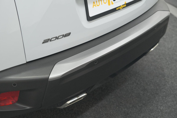 Peugeot 2008 PureTech 130 EAT8 GT | Camera | Apple Carplay | Parkeersensoren Peugeot 2008 PureTech 130 EAT8 GT | Camera | Apple Carplay | Parkeersensoren