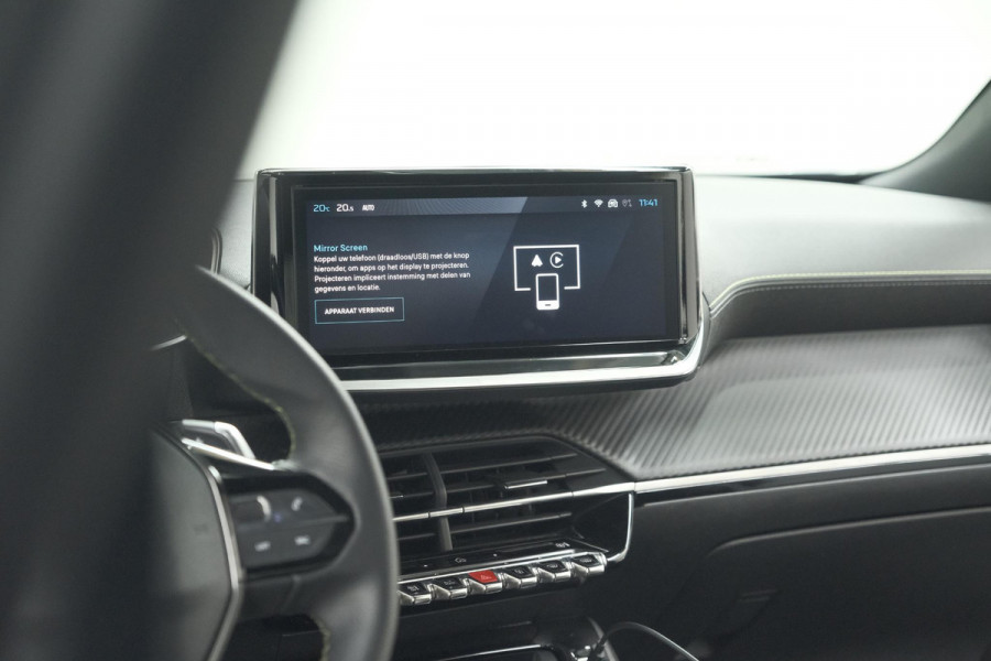 Peugeot 2008 PureTech 130 EAT8 GT | Camera | Apple Carplay | Parkeersensoren Peugeot 2008 PureTech 130 EAT8 GT | Camera | Apple Carplay | Parkeersensoren