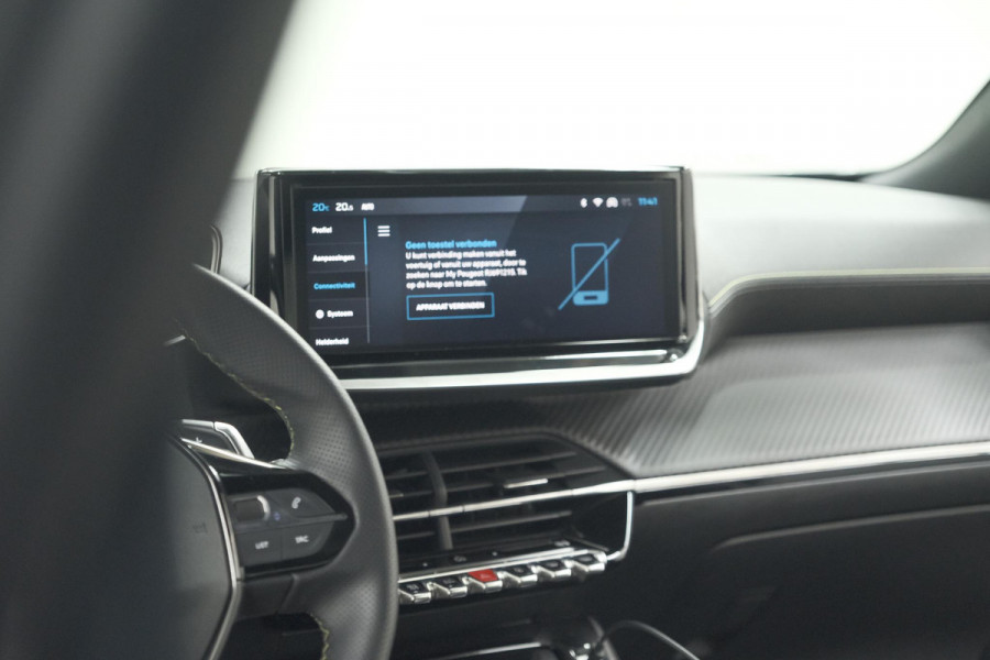 Peugeot 2008 PureTech 130 EAT8 GT | Camera | Apple Carplay | Parkeersensoren Peugeot 2008 PureTech 130 EAT8 GT | Camera | Apple Carplay | Parkeersensoren