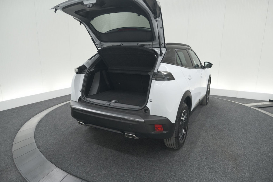 Peugeot 2008 PureTech 130 EAT8 GT | Camera | Apple Carplay | Parkeersensoren Peugeot 2008 PureTech 130 EAT8 GT | Camera | Apple Carplay | Parkeersensoren