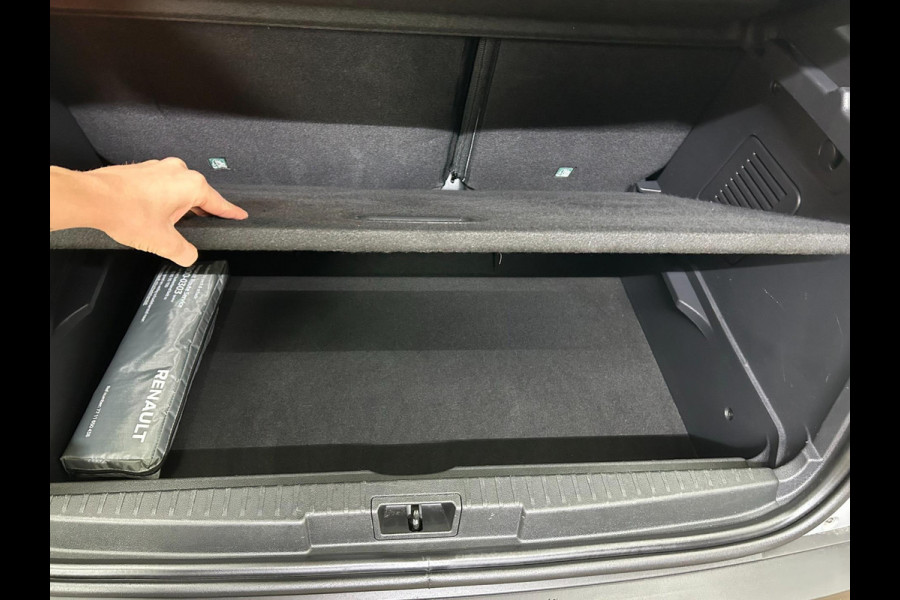 Renault Captur Occasion 0.9 TCe Intens | Grijs | Airco | Tweedehands Renault Captur | Cruisecontrol | Bluetooth audio Renault Captur Occasion 0.9 TCe Intens | Grijs | Airco | Tweedehands Renault Captur | Cruisecontrol | Bluetooth audio