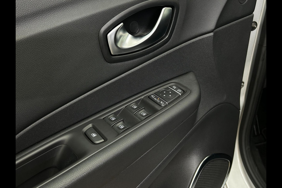 Renault Captur Occasion 0.9 TCe Intens | Grijs | Airco | Tweedehands Renault Captur | Cruisecontrol | Bluetooth audio Renault Captur Occasion 0.9 TCe Intens | Grijs | Airco | Tweedehands Renault Captur | Cruisecontrol | Bluetooth audio
