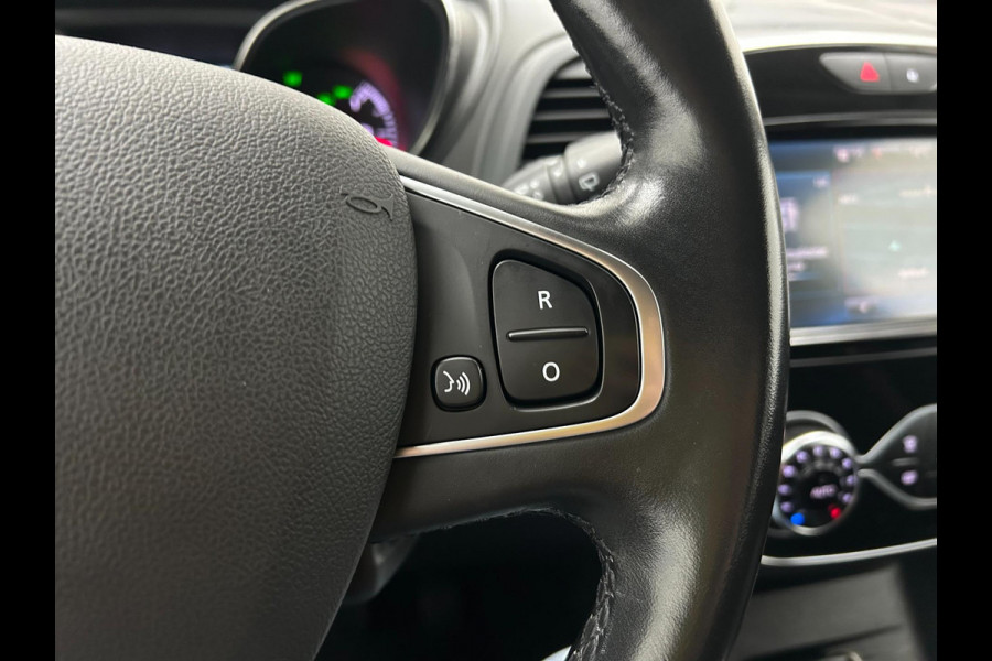 Renault Captur Occasion 0.9 TCe Intens | Grijs | Airco | Tweedehands Renault Captur | Cruisecontrol | Bluetooth audio Renault Captur Occasion 0.9 TCe Intens | Grijs | Airco | Tweedehands Renault Captur | Cruisecontrol | Bluetooth audio