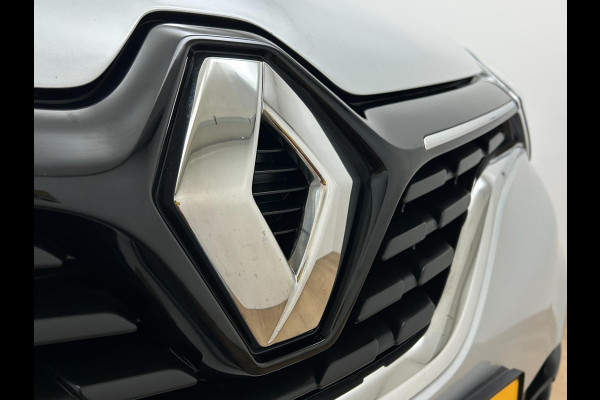 Renault Captur Occasion 0.9 TCe Intens | Grijs | Airco | Tweedehands Renault Captur | Cruisecontrol | Bluetooth audio Renault Captur Occasion 0.9 TCe Intens | Grijs | Airco | Tweedehands Renault Captur | Cruisecontrol | Bluetooth audio