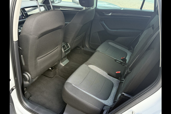 Škoda Kodiaq 1.5 TSI Sportline Business | 125 Years | Apple Carplay | Camera Škoda Kodiaq 1.5 TSI Sportline Business | 125 Years | Apple Carplay | Camera