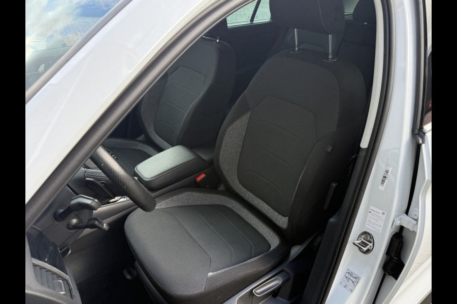 Škoda Kodiaq 1.5 TSI Sportline Business | 125 Years | Apple Carplay | Camera Škoda Kodiaq 1.5 TSI Sportline Business | 125 Years | Apple Carplay | Camera