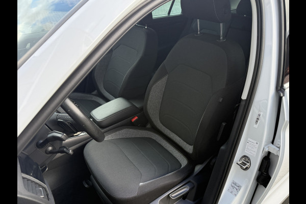 Škoda Kodiaq 1.5 TSI Sportline Business | 125 Years | Apple Carplay | Camera Škoda Kodiaq 1.5 TSI Sportline Business | 125 Years | Apple Carplay | Camera