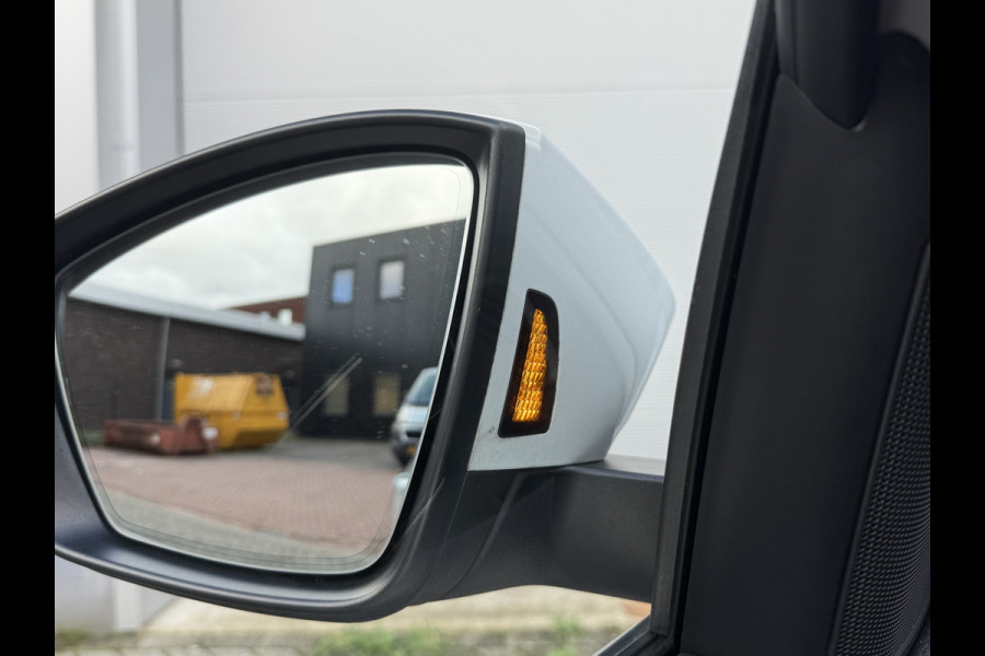 Škoda Kodiaq 1.5 TSI Sportline Business | 125 Years | Apple Carplay | Camera Škoda Kodiaq 1.5 TSI Sportline Business | 125 Years | Apple Carplay | Camera