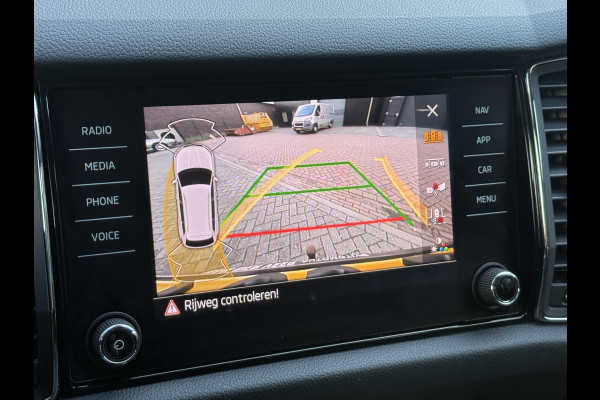 Škoda Kodiaq 1.5 TSI Sportline Business | 125 Years | Apple Carplay | Camera Škoda Kodiaq 1.5 TSI Sportline Business | 125 Years | Apple Carplay | Camera