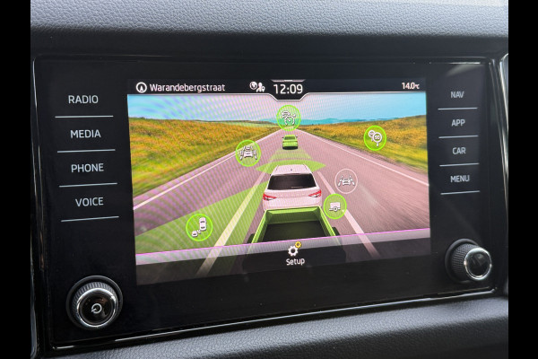 Škoda Kodiaq 1.5 TSI Sportline Business | 125 Years | Apple Carplay | Camera Škoda Kodiaq 1.5 TSI Sportline Business | 125 Years | Apple Carplay | Camera