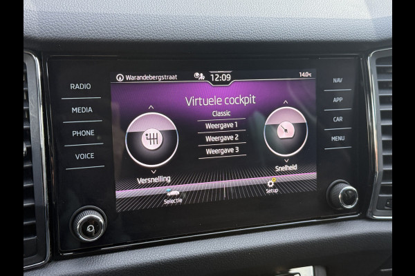 Škoda Kodiaq 1.5 TSI Sportline Business | 125 Years | Apple Carplay | Camera Škoda Kodiaq 1.5 TSI Sportline Business | 125 Years | Apple Carplay | Camera