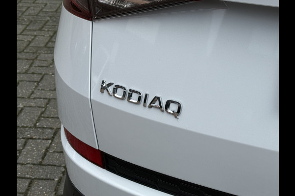 Škoda Kodiaq 1.5 TSI Sportline Business | 125 Years | Apple Carplay | Camera Škoda Kodiaq 1.5 TSI Sportline Business | 125 Years | Apple Carplay | Camera