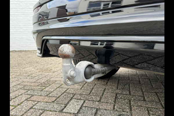 Volvo XC60 2.0 B5 Inscription Panorama dak Trekhaak Camera Adaptieve cruise 21inch Volvo XC60 2.0 B5 Inscription Panorama dak Trekhaak Camera Adaptieve cruise 21inch