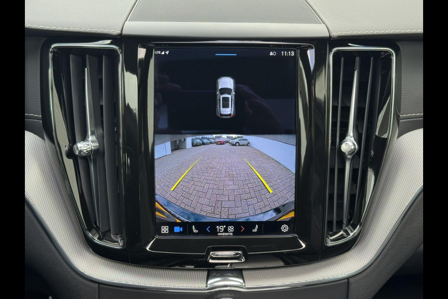 Volvo XC60 2.0 B5 Inscription Panorama dak Trekhaak Camera Adaptieve cruise 21inch Volvo XC60 2.0 B5 Inscription Panorama dak Trekhaak Camera Adaptieve cruise 21inch