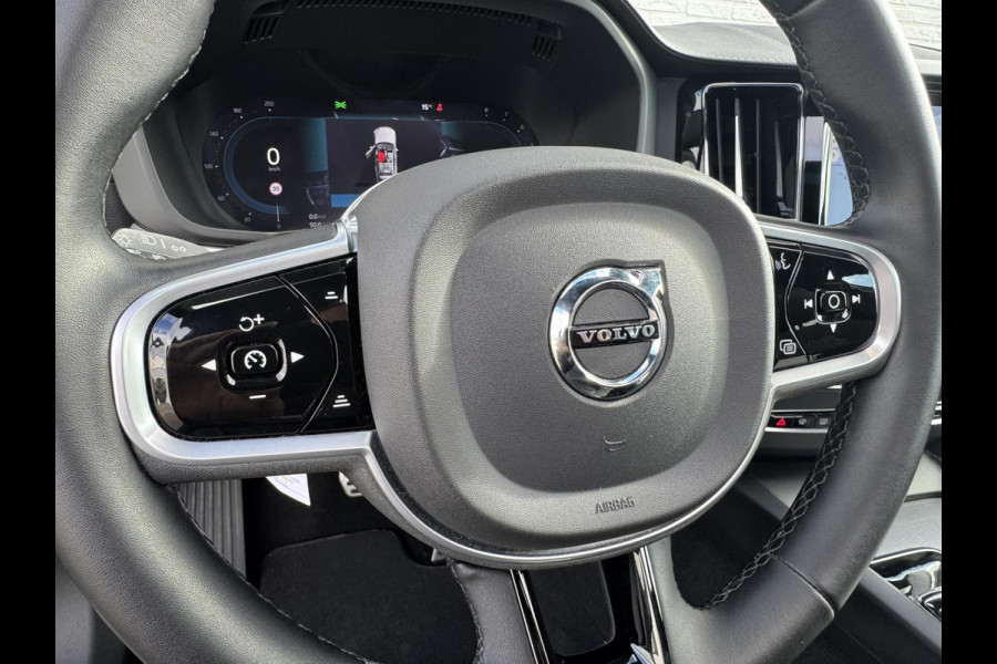 Volvo XC60 2.0 B5 Inscription Panorama dak Trekhaak Camera Adaptieve cruise 21inch Volvo XC60 2.0 B5 Inscription Panorama dak Trekhaak Camera Adaptieve cruise 21inch