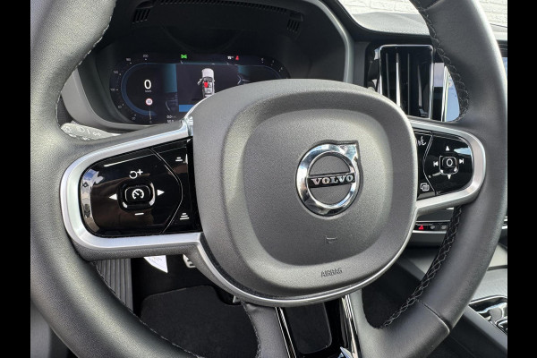 Volvo XC60 2.0 B5 Inscription Panorama dak Trekhaak Camera Adaptieve cruise 21inch Volvo XC60 2.0 B5 Inscription Panorama dak Trekhaak Camera Adaptieve cruise 21inch