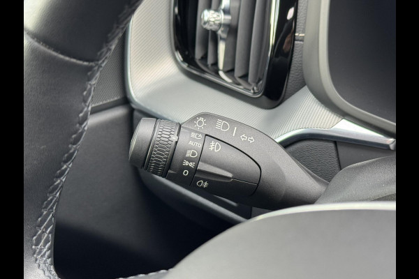 Volvo XC60 2.0 B5 Inscription Panorama dak Trekhaak Camera Adaptieve cruise 21inch Volvo XC60 2.0 B5 Inscription Panorama dak Trekhaak Camera Adaptieve cruise 21inch