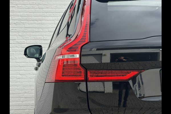 Volvo XC60 2.0 B5 Inscription Panorama dak Trekhaak Camera Adaptieve cruise 21inch Volvo XC60 2.0 B5 Inscription Panorama dak Trekhaak Camera Adaptieve cruise 21inch