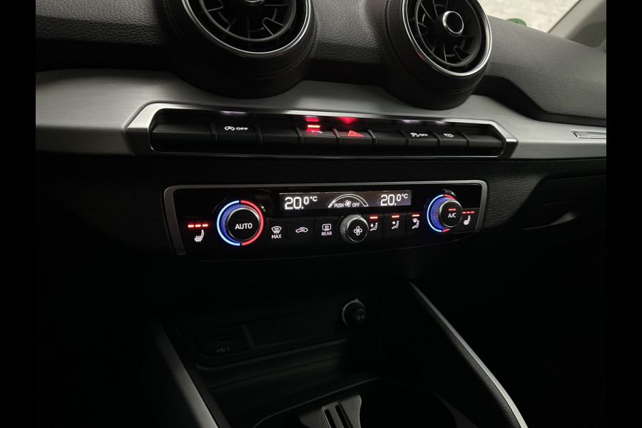 Audi Q2 30 TFSI 110PK | Camera | LED | Stoelverwarming | Climate Control | BOVAG Garantie | Getint Glas | Zwarte Sierdelen | DAB | Cruise Control | Parkeersensoren V+A | Audi Q2 30 TFSI 110PK | Camera | LED | Stoelverwarming | Climate Control | BOVAG Garantie | Getint Glas | Zwarte Sierdelen | DAB | Cruise Control | Parkeersensoren V+A |