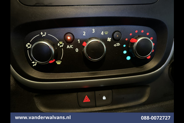 Renault Trafic 2.0 dCi 120pk L1H1 Euro6 Airco | LED | Navigatie | Cruisecontrol | Trekhaak | Omvormer Parkeersensoren, Bijrijdersbank Renault Trafic 2.0 dCi 120pk L1H1 Euro6 Airco | LED | Navigatie | Cruisecontrol | Trekhaak | Omvormer Parkeersensoren, Bijrijdersbank