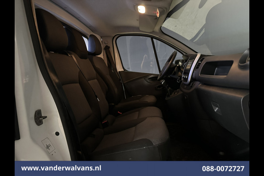 Renault Trafic 2.0 dCi 120pk L1H1 Euro6 Airco | LED | Navigatie | Cruisecontrol | Trekhaak | Omvormer Parkeersensoren, Bijrijdersbank Renault Trafic 2.0 dCi 120pk L1H1 Euro6 Airco | LED | Navigatie | Cruisecontrol | Trekhaak | Omvormer Parkeersensoren, Bijrijdersbank