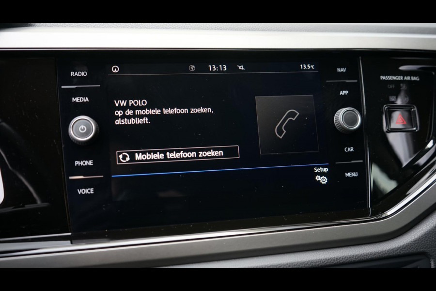 Volkswagen Polo 1.0 TSI R-Line AUTOMAAT-ACC-CARPLAY-CLIMA-FULL LED-NAVIGATIE-STOELVERWARMING Volkswagen Polo 1.0 TSI R-Line AUTOMAAT-ACC-CARPLAY-CLIMA-FULL LED-NAVIGATIE-STOELVERWARMING