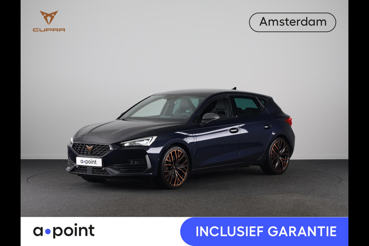 CUPRA Leon 1.4 e-Hybrid VZ Performance 245pk | Adaptieve cruise controle | Stoelverwarming | 19 inch lichtmetalen velgen | Sportstoelen CUPRA Leon 1.4 e-Hybrid VZ Performance 245pk | Adaptieve cruise controle | Stoelverwarming | 19 inch lichtmetalen velgen | Sportstoelen