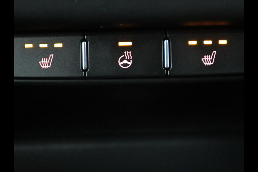 Kia Ceed 1.0 T-GDi DynamicPlusLine | Trekhaak | Stoel & stuurverwarming | Camera | Carplay | Navigatie | Climate control | Parkeerhulp | Cruise control | Half leder Kia Ceed 1.0 T-GDi DynamicPlusLine | Trekhaak | Stoel & stuurverwarming | Camera | Carplay | Navigatie | Climate control | Parkeerhulp | Cruise control | Half leder