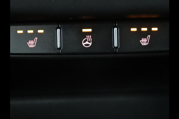 Kia Ceed 1.0 T-GDi DynamicPlusLine | Trekhaak | Stoel & stuurverwarming | Camera | Carplay | Navigatie | Climate control | Parkeerhulp | Cruise control | Half leder Kia Ceed 1.0 T-GDi DynamicPlusLine | Trekhaak | Stoel & stuurverwarming | Camera | Carplay | Navigatie | Climate control | Parkeerhulp | Cruise control | Half leder