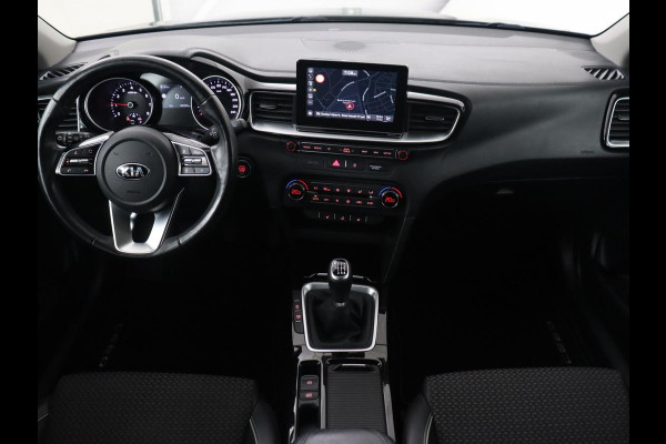 Kia Ceed 1.0 T-GDi DynamicPlusLine | Trekhaak | Stoel & stuurverwarming | Camera | Carplay | Navigatie | Climate control | Parkeerhulp | Cruise control | Half leder Kia Ceed 1.0 T-GDi DynamicPlusLine | Trekhaak | Stoel & stuurverwarming | Camera | Carplay | Navigatie | Climate control | Parkeerhulp | Cruise control | Half leder