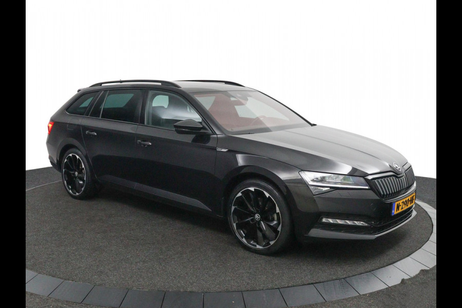 Škoda Superb Combi 1.4 TSI iV Sportline*AUTOM.*ACC*CAM*ECC*CARPLAY*
