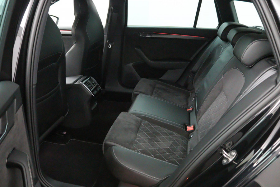 Škoda Superb Combi 1.4 TSI iV Sportline*AUTOM.*ACC*CAM*ECC*CARPLAY*