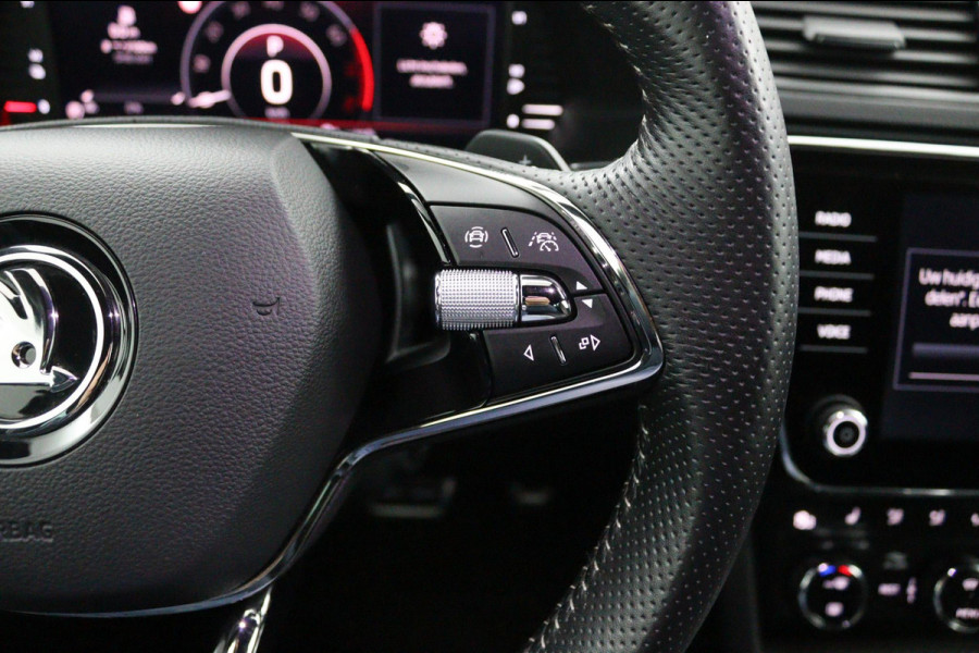 Škoda Superb Combi 1.4 TSI iV Sportline*AUTOM.*ACC*CAM*ECC*CARPLAY*