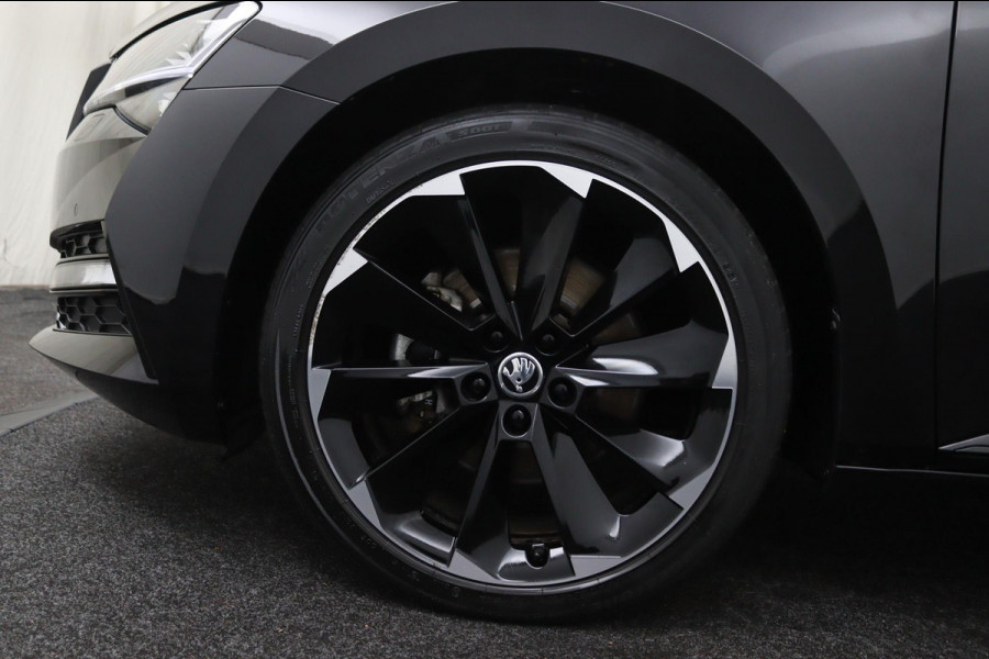 Škoda Superb Combi 1.4 TSI iV Sportline*AUTOM.*ACC*CAM*ECC*CARPLAY*