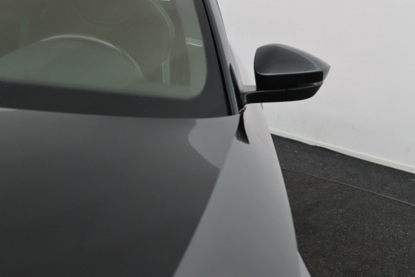 Škoda Superb Combi 1.4 TSI iV Sportline*AUTOM.*ACC*CAM*ECC*CARPLAY*