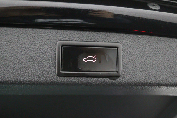 Škoda Superb Combi 1.4 TSI iV Sportline*AUTOM.*ACC*CAM*ECC*CARPLAY*