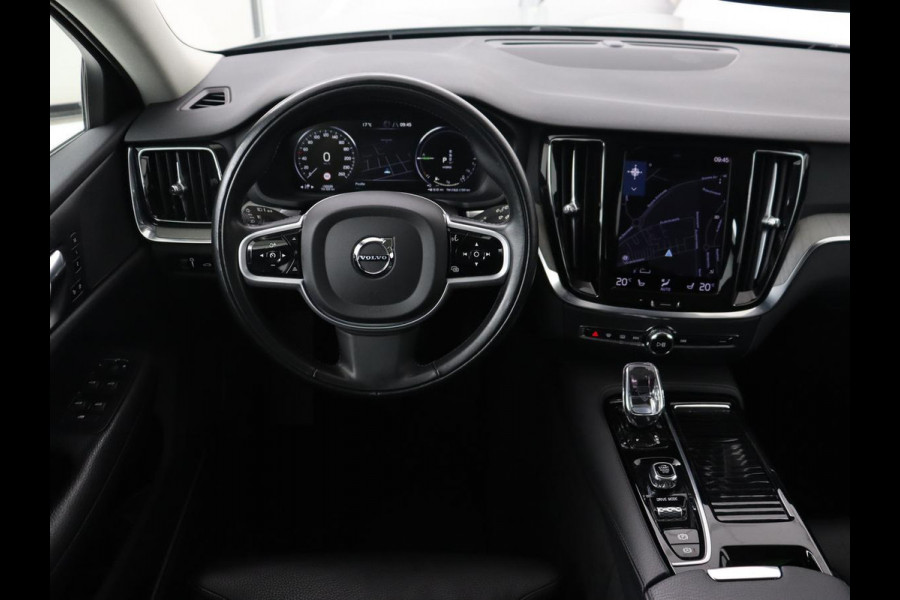 Volvo V60 2.0 T6 AWD Recharge Inscription | Trekhaak | Stoel & stuurverwarming | Leder | Adaptive cruise | Memory | Carplay | Navigatie | Camera | PHEV | Plug In Volvo V60 2.0 T6 AWD Recharge Inscription | Trekhaak | Stoel & stuurverwarming | Leder | Adaptive cruise | Memory | Carplay | Navigatie | Camera | PHEV | Plug In