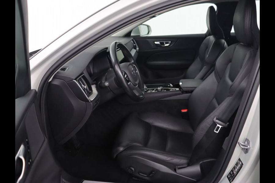 Volvo V60 2.0 T6 AWD Recharge Inscription | Trekhaak | Stoel & stuurverwarming | Leder | Adaptive cruise | Memory | Carplay | Navigatie | Camera | PHEV | Plug In Volvo V60 2.0 T6 AWD Recharge Inscription | Trekhaak | Stoel & stuurverwarming | Leder | Adaptive cruise | Memory | Carplay | Navigatie | Camera | PHEV | Plug In