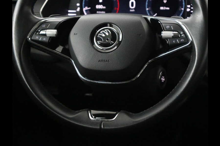 Škoda Octavia 1.0 e-TSI Business Edition | Stoelverwarming | Trekhaak | Camera | Carplay | Virtual Cockpit | Navigatie | Cruise control